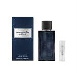 Abercrombie & Fitch First Instinct Blue - Eau de Toilette - Doftprov - 2 ml  