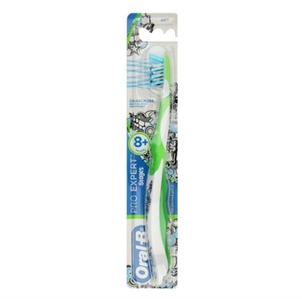 Oral B Pro Expert Stages tandborste för barn 8 år + - Mjuk - CDU 12