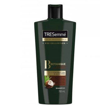 TresEmme - Kokosolja & Aloe Vera - Botaniskt schampo - 700 ml