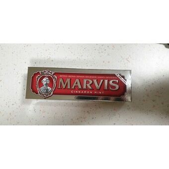 Fluortandkräm Cinnamon Mint Marvis (85 ml)