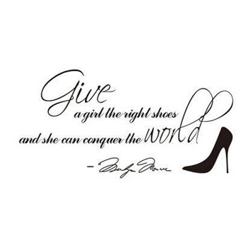 TipTop väggklistermärken Ge en tjej de rätta skorna Marilyn Monroe 