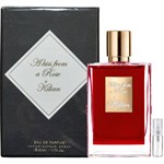 Köp för minst 300 SEK för att få denna present "Kilian a Kiss From a Rose - Eau de Parfum - Doftprov - 2 ml"