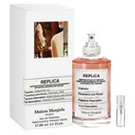 Martin Margiela Lipstick On Maison - Eau de Toilette - Doftprov - 2 ml