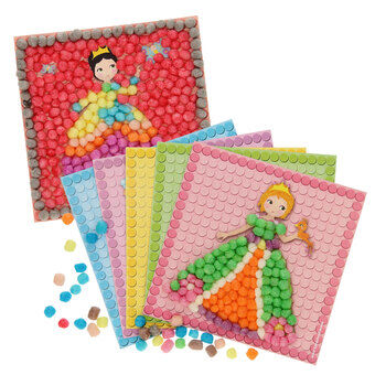 Playmais mosaikkort som dekorerar prinsessan